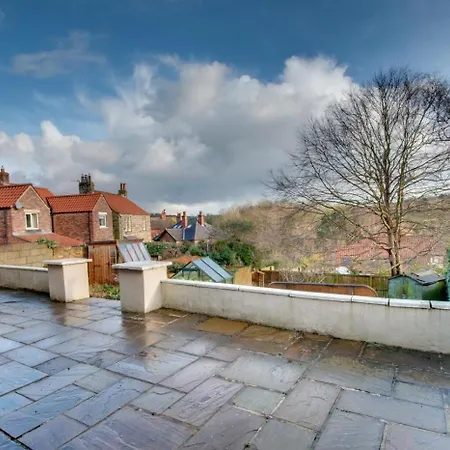 Cherry Garth Sleights